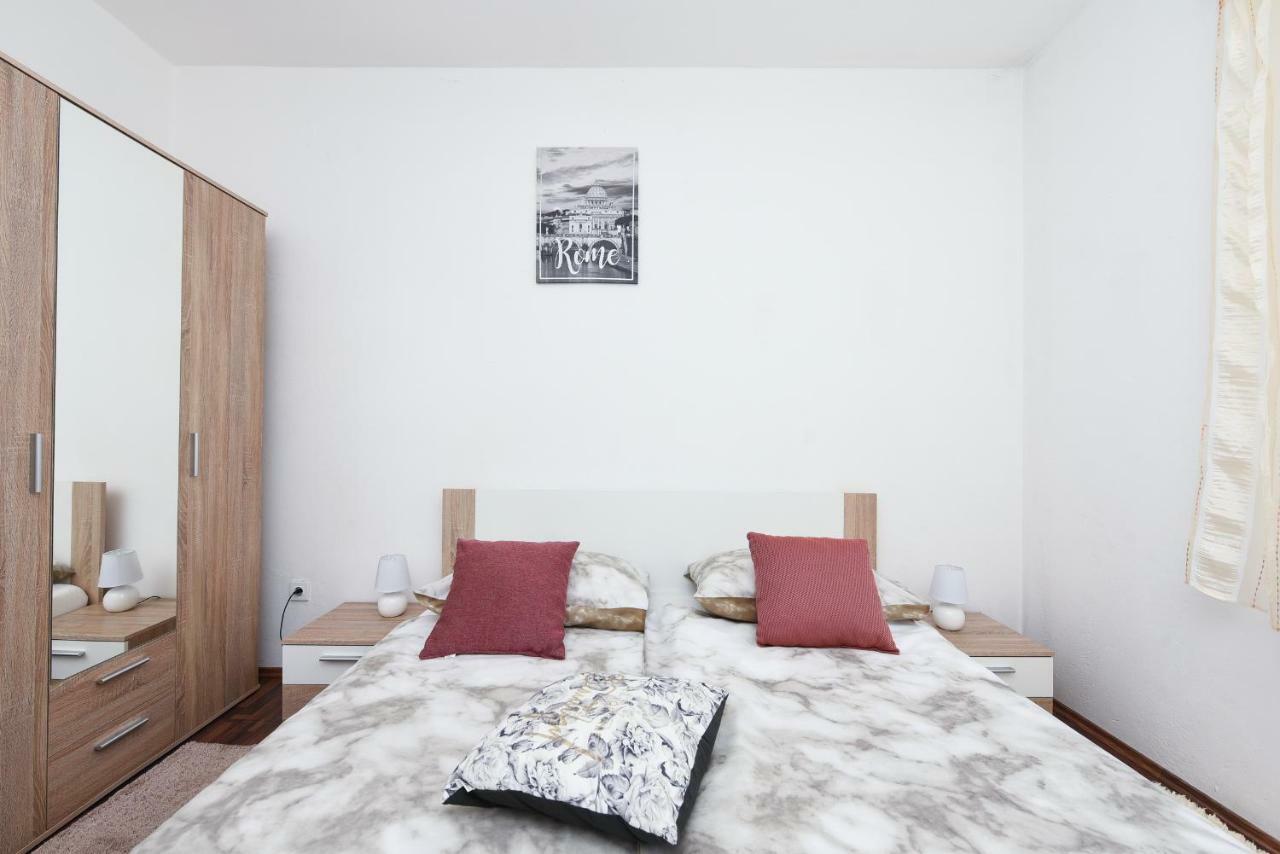 Apartmani Damant Zadar Exterior photo