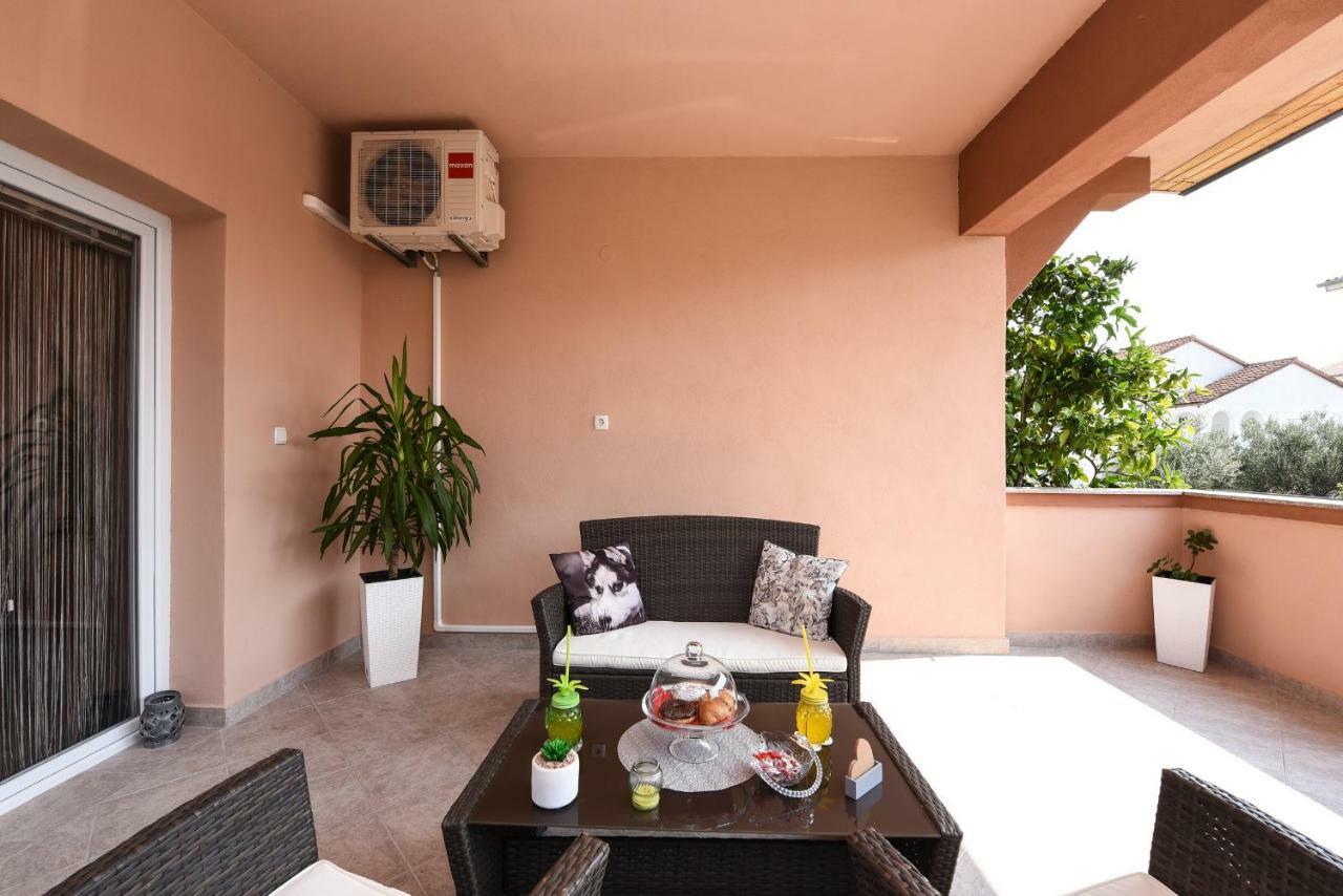 Apartmani Damant Zadar Exterior photo